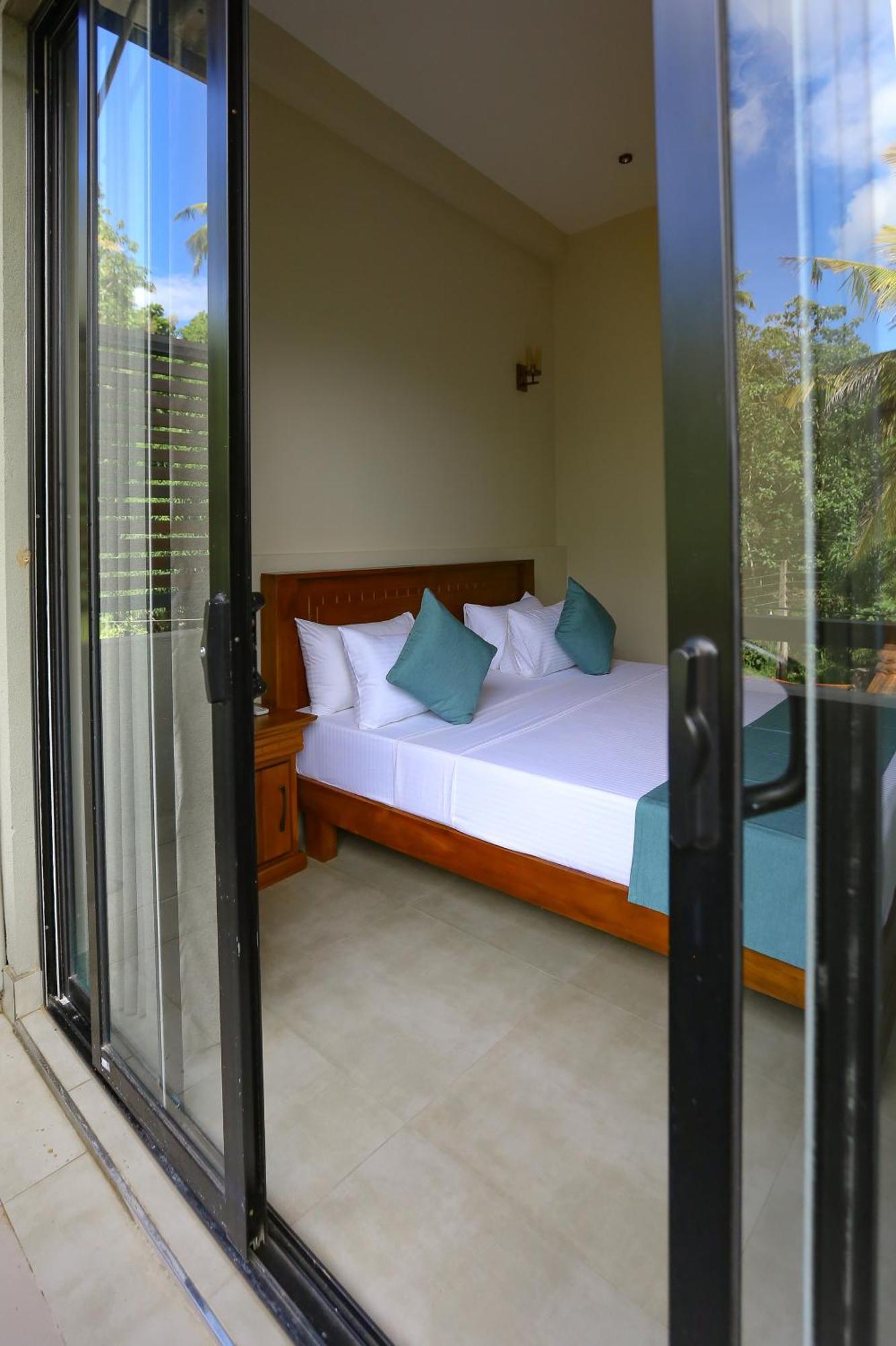 Hidden Heaven Apartment Dikwella Luaran gambar